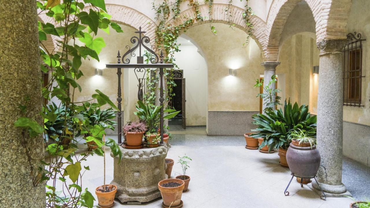 La Ventana De Leonor Toledo